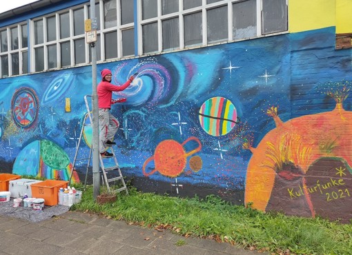 Wandmalerei: Kosmos, Jugendprojekt, Stiftung Kulturfunke Lübeck