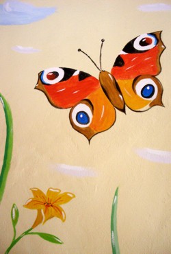 Wandmalerei: Schmetterling, Kita Marienkäfer