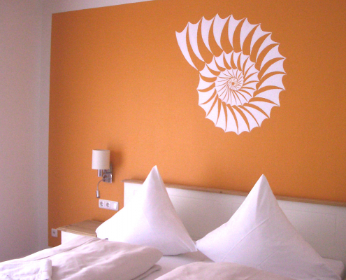 Anne Kraatz - Lebendige Gestaltung - Wandmalerei Ferienwohnung-Maritim-01