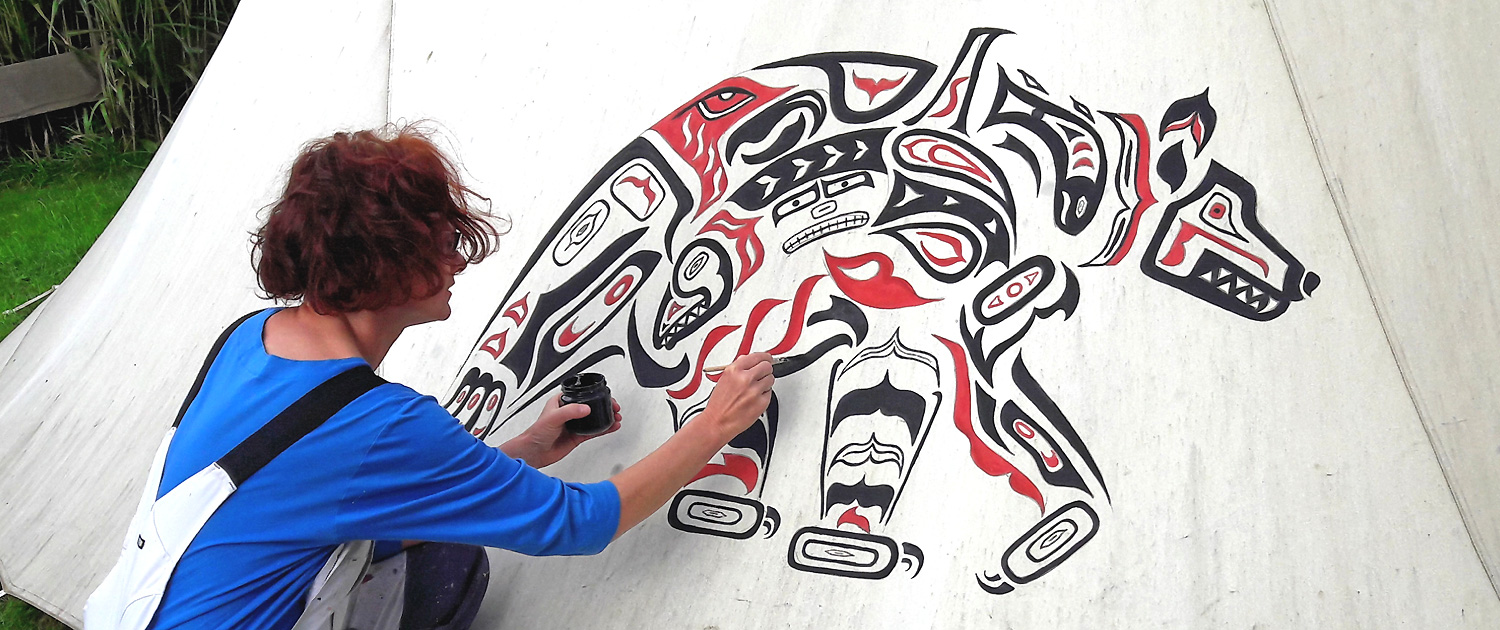 Anne Kraatz - Lebendige Gestaltung - Wandmalerei Bemalung Tipi Zelt